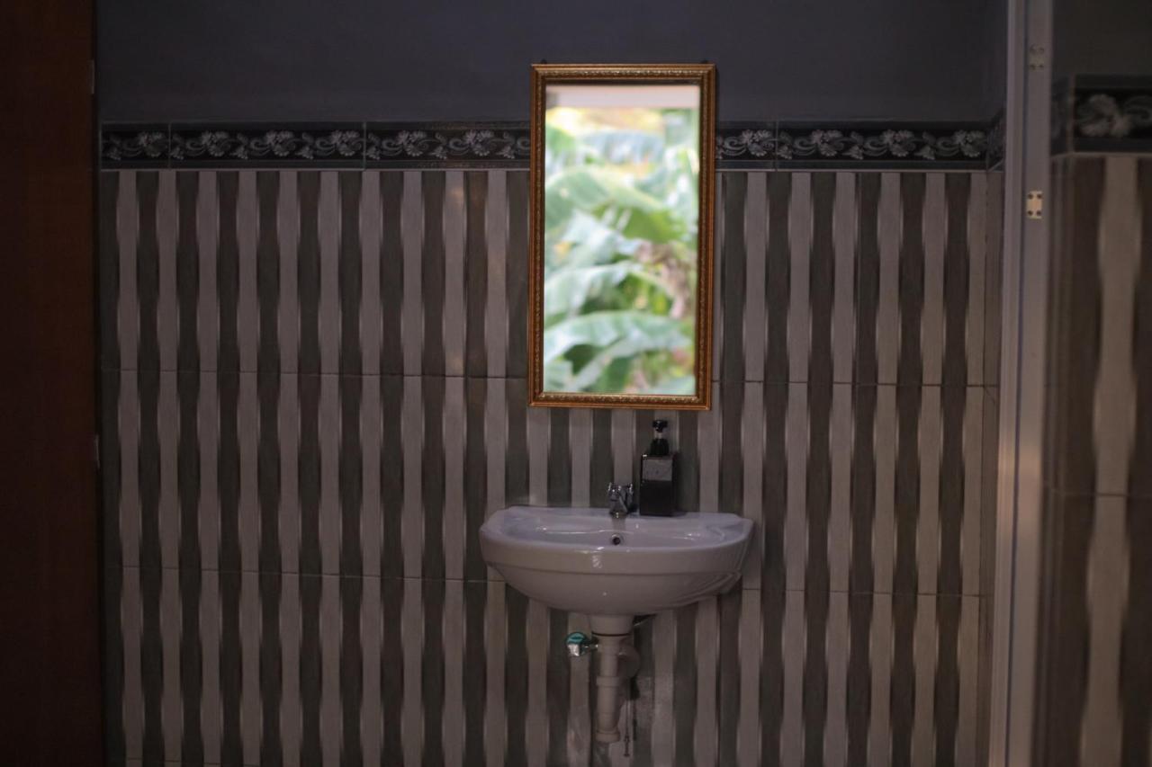 Prasi Sunrise Homestay Toyapakeh Esterno foto
