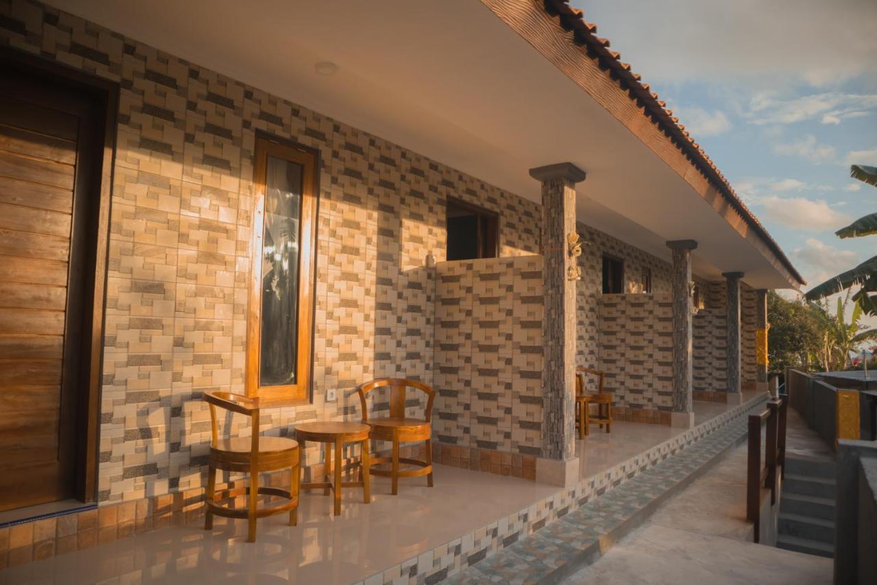 Prasi Sunrise Homestay Toyapakeh Esterno foto
