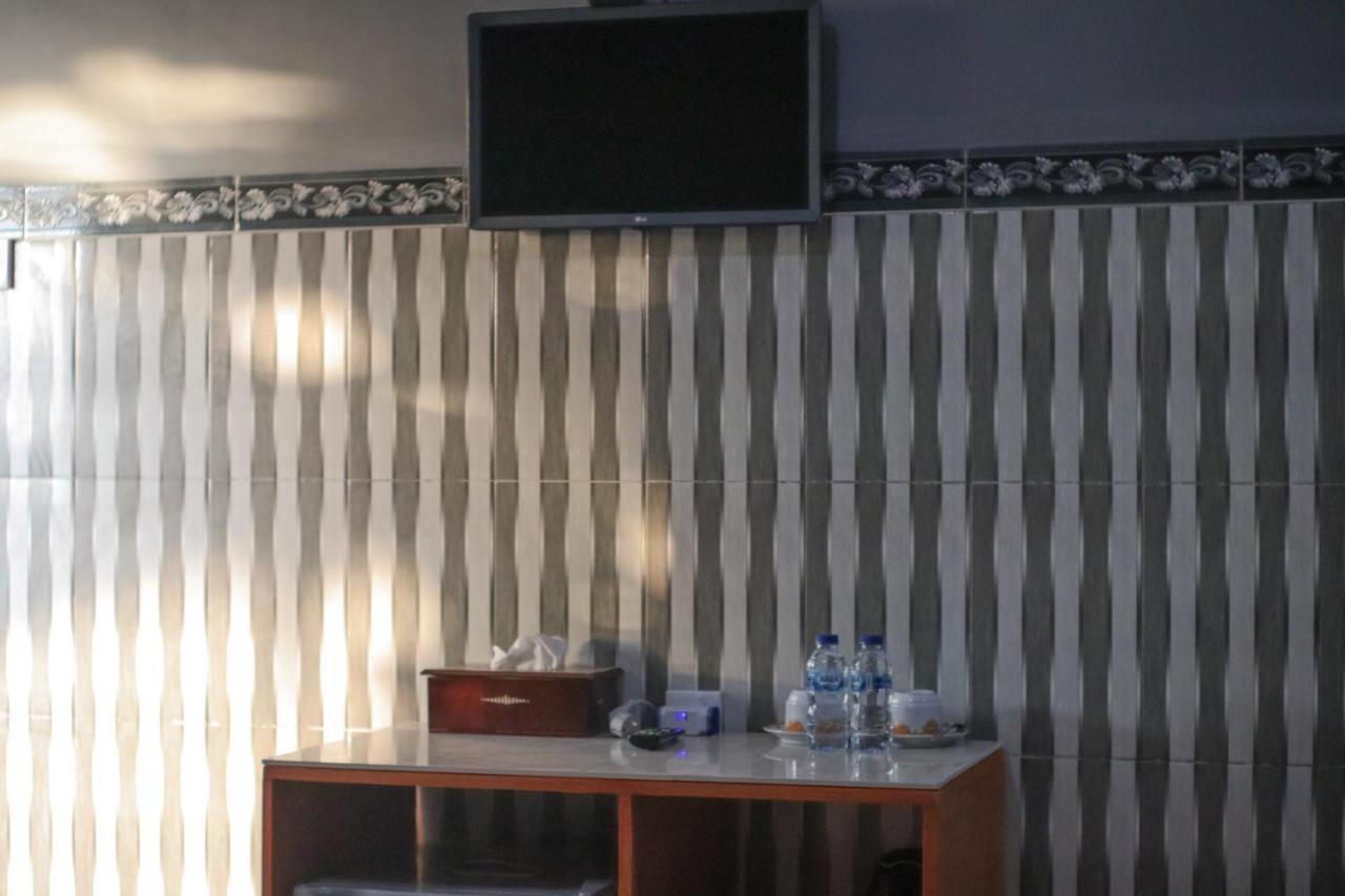 Prasi Sunrise Homestay Toyapakeh Esterno foto